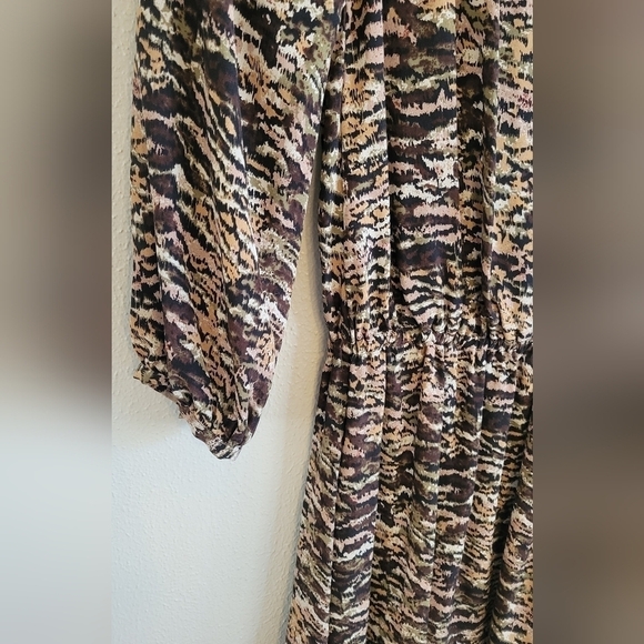 JOIE 100% Silk Dark Abstract Mini Dress Surplice Wrap Long Sleeve sz XS - Picture 7 of 9